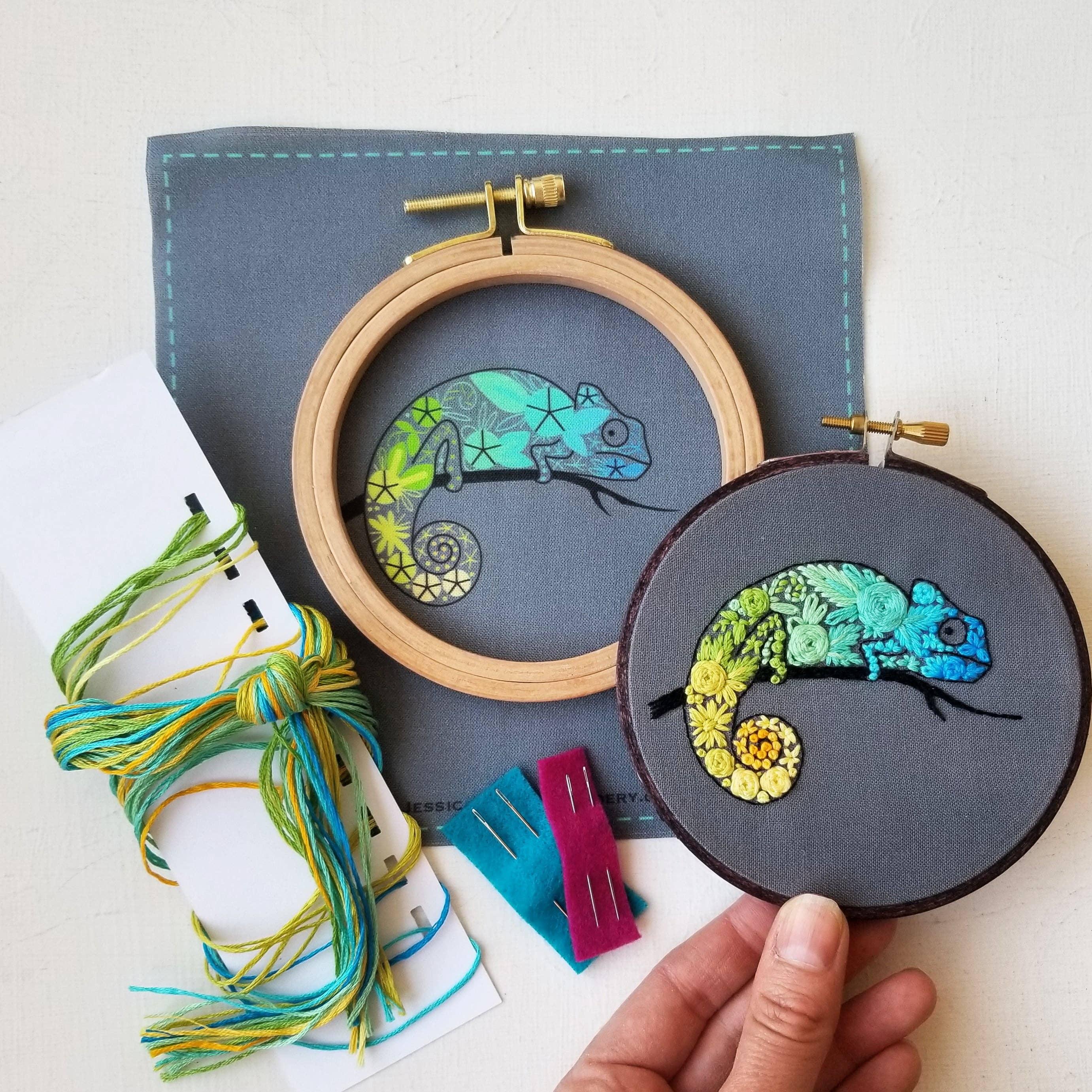 Chameleon Beginner Needlepoint Kit - Handcraft Harbor
