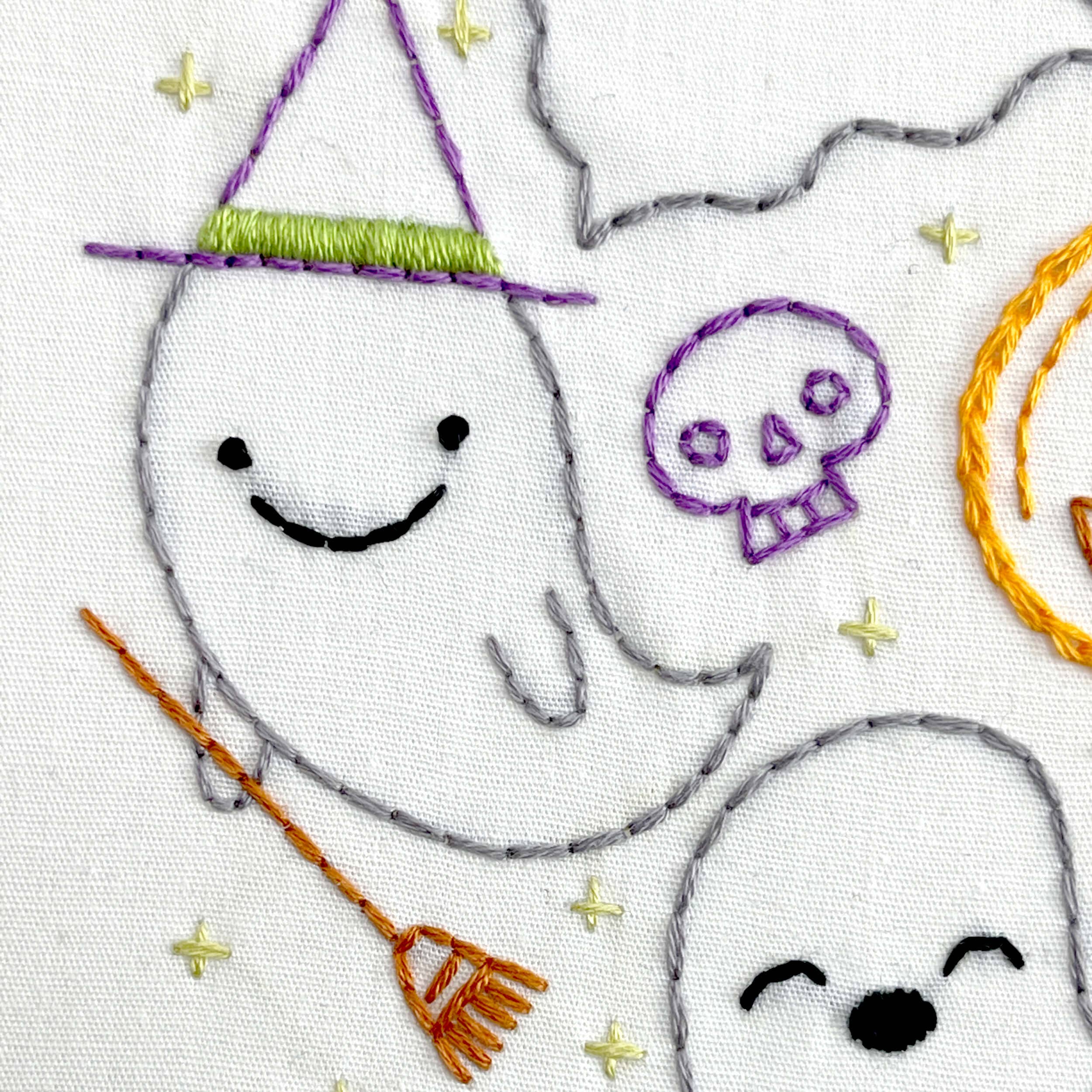Ghost Friends 8" Embroidery Kit - Handcraft Harbor