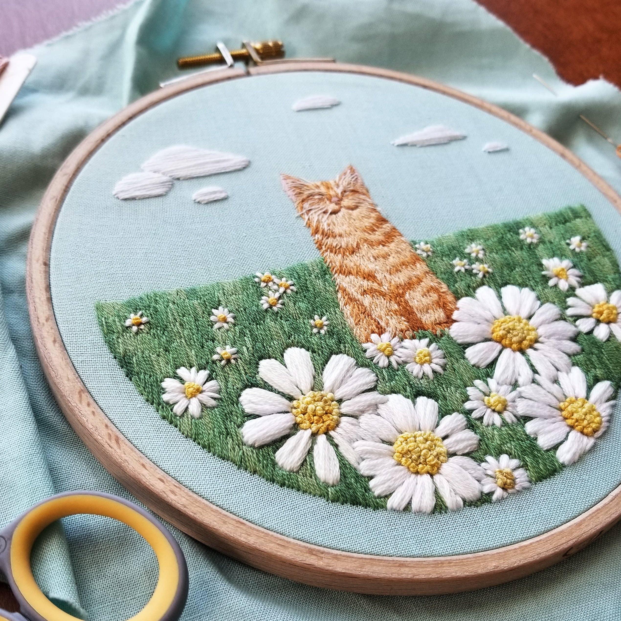 Happy Cat Embroidery Kit - Handcraft Harbor