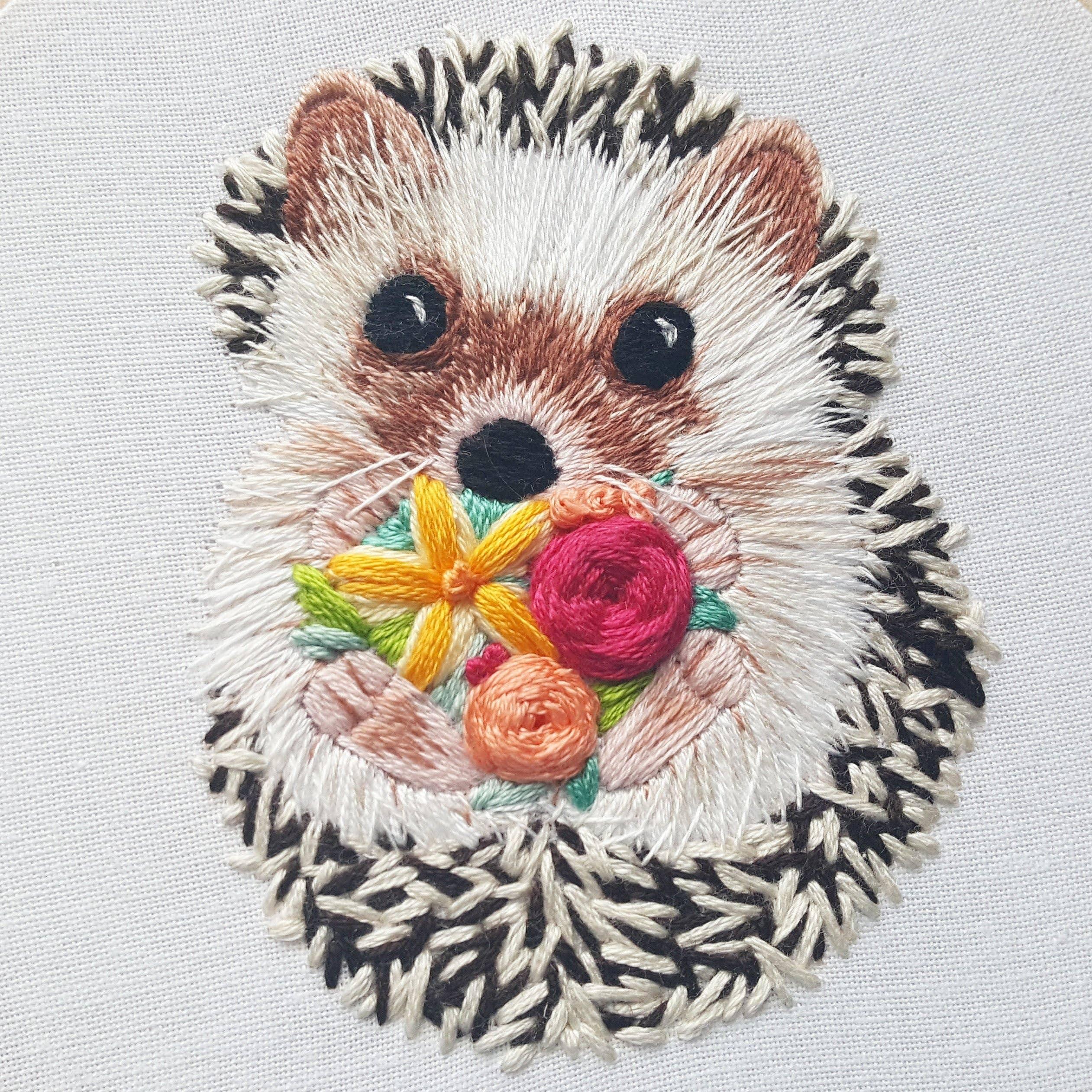Hedgehog Embroidery Kit - Handcraft Harbor