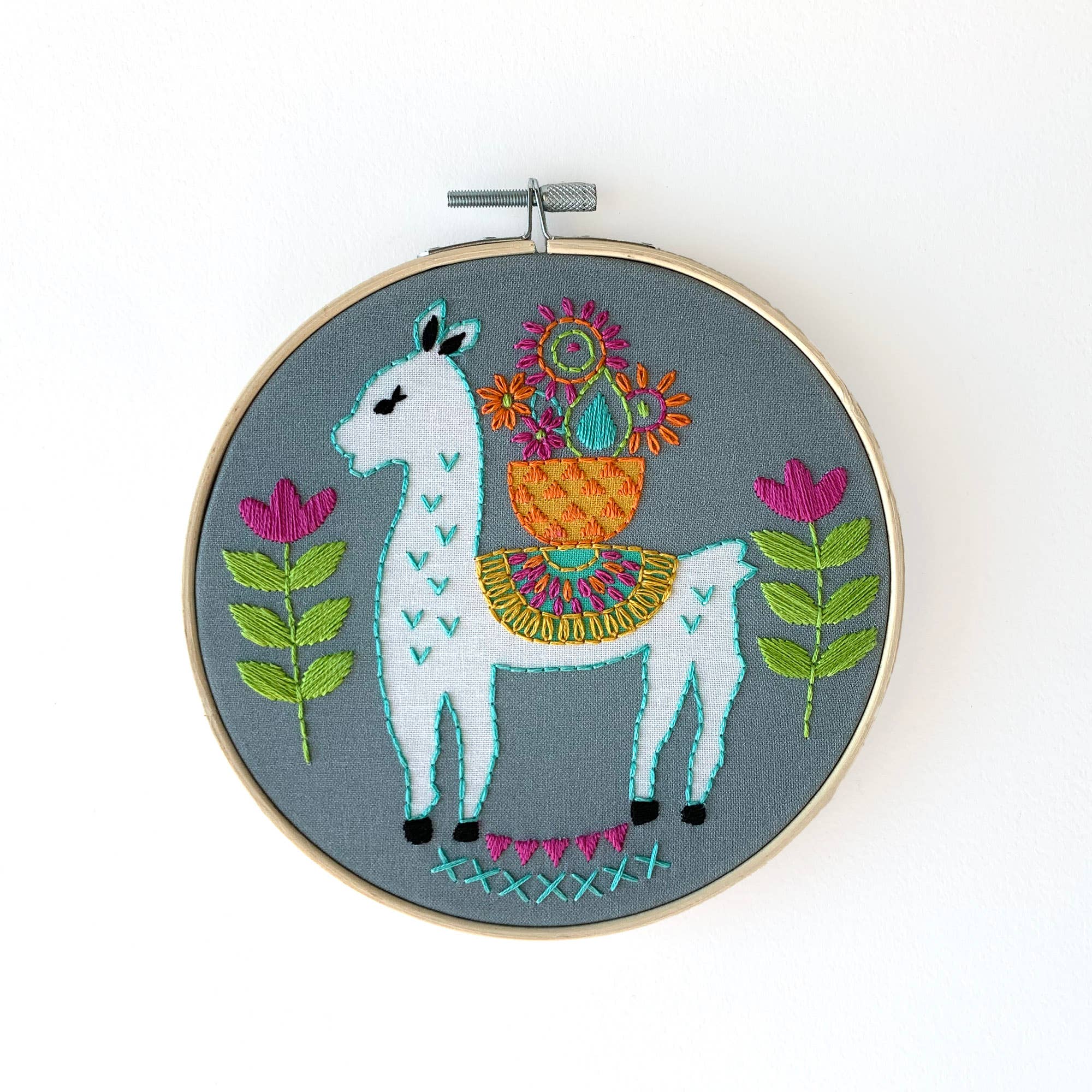 Llama Embroidery Kit - Handcraft Harbor