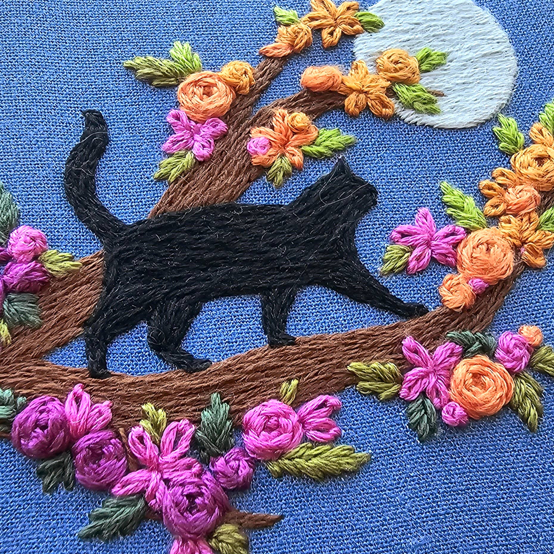 Mini Black Cat & Full Moon Embroidery Kit - Handcraft Harbor