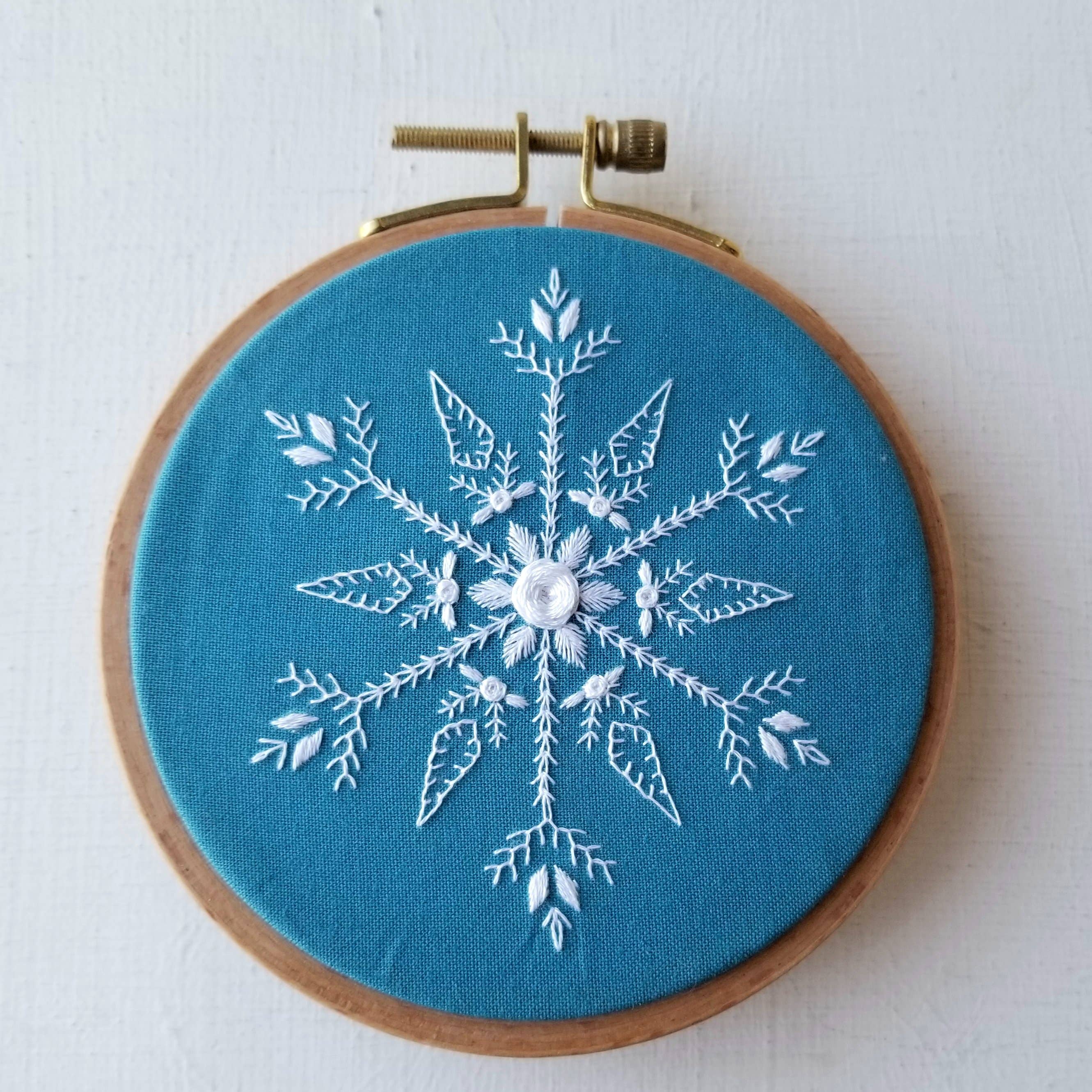 Mini Snowflake Sampler Handmade Ornament Kit - Handcraft Harbor