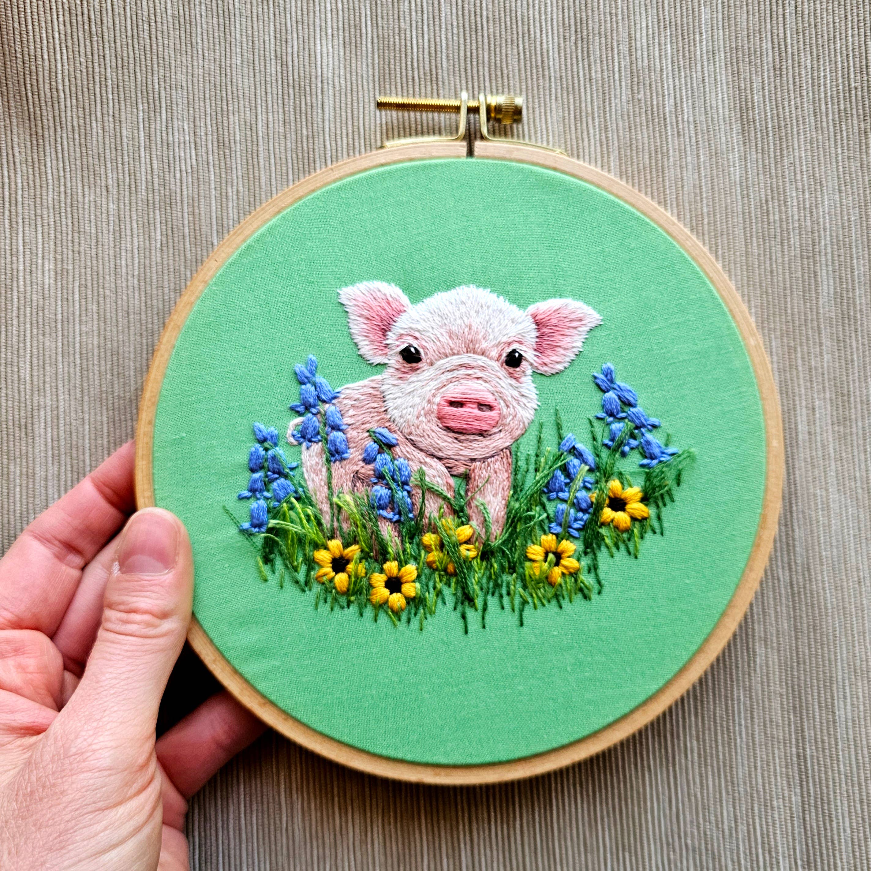 Posing Piglet Embroidery Kit - Handcraft Harbor