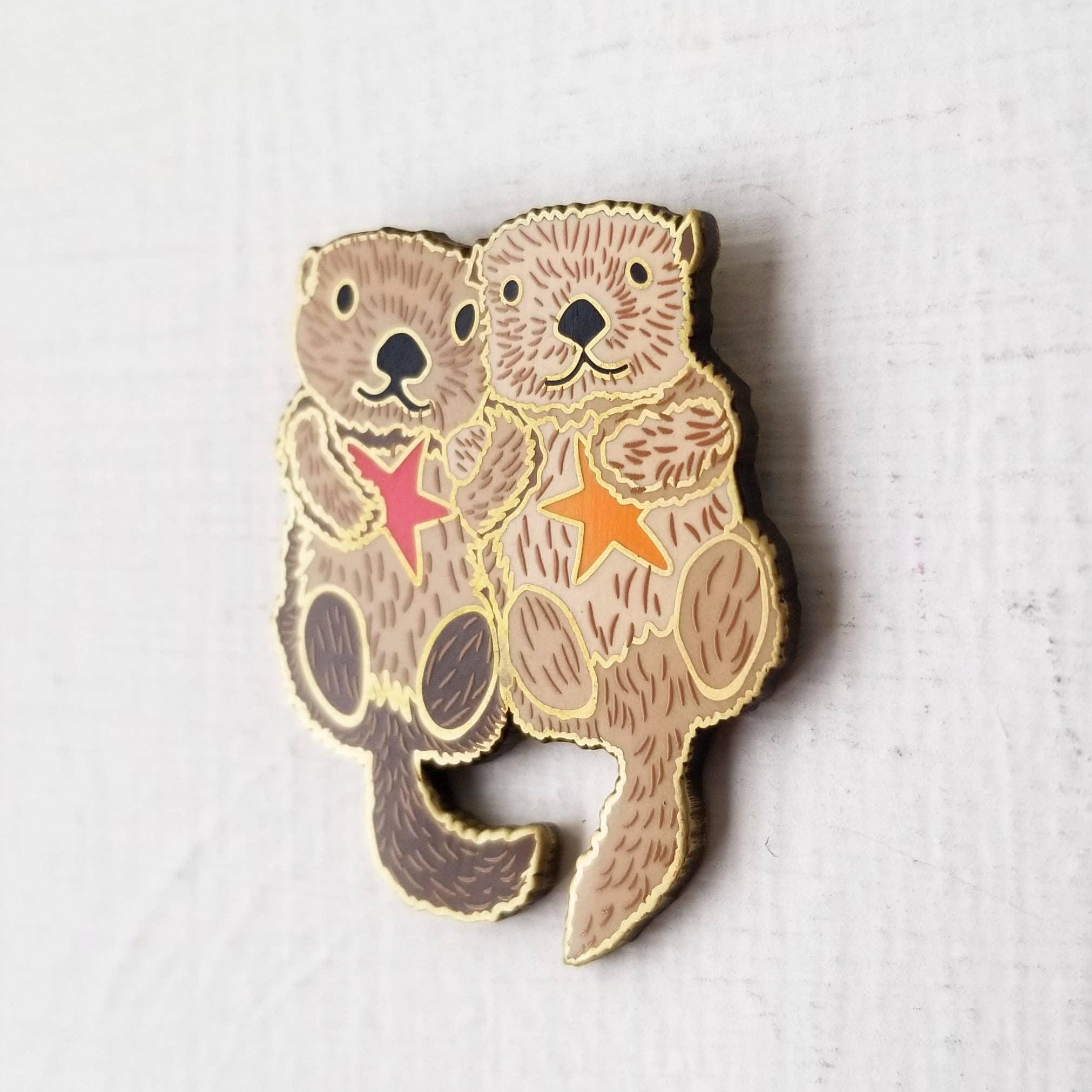 Sea Otters Enamel Needle Minder - Handcraft Harbor