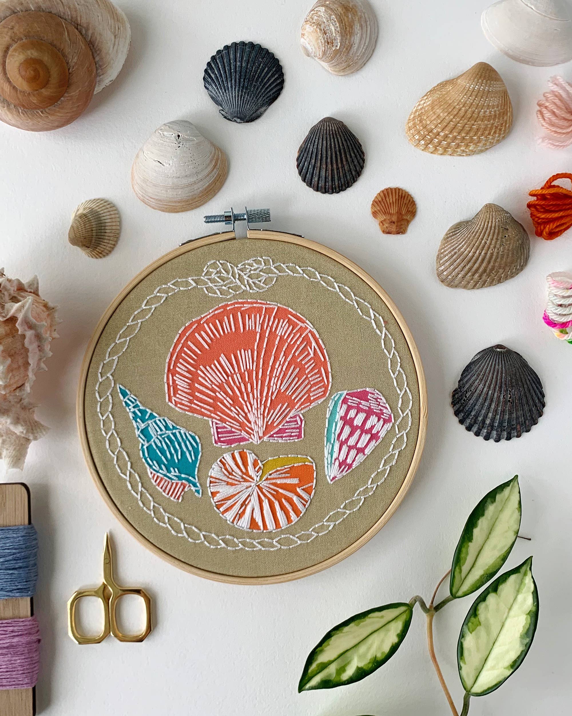 Shells Embroidery Kit - Handcraft Harbor