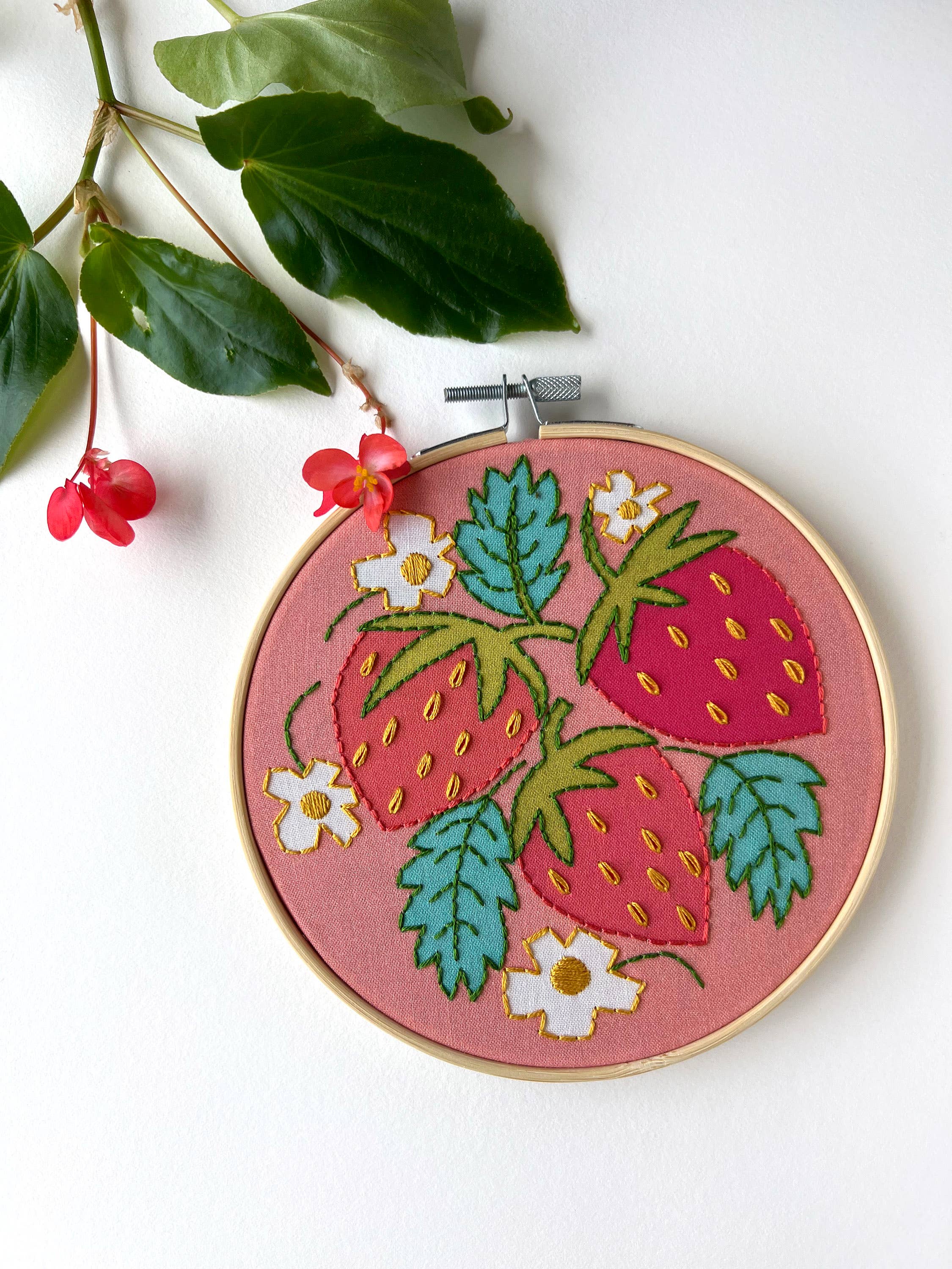 Strawberries Embroidery Kit - Handcraft Harbor