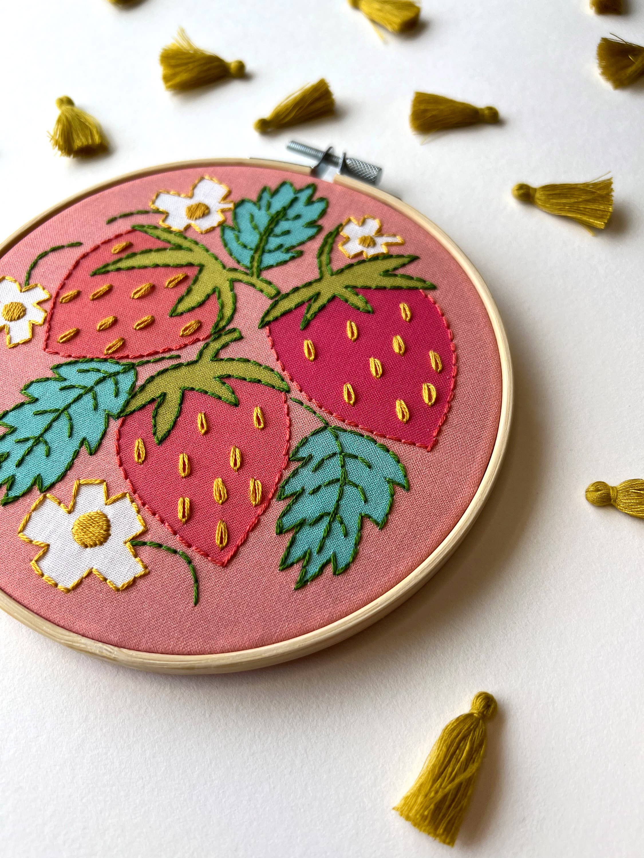 Strawberries Embroidery Kit - Handcraft Harbor