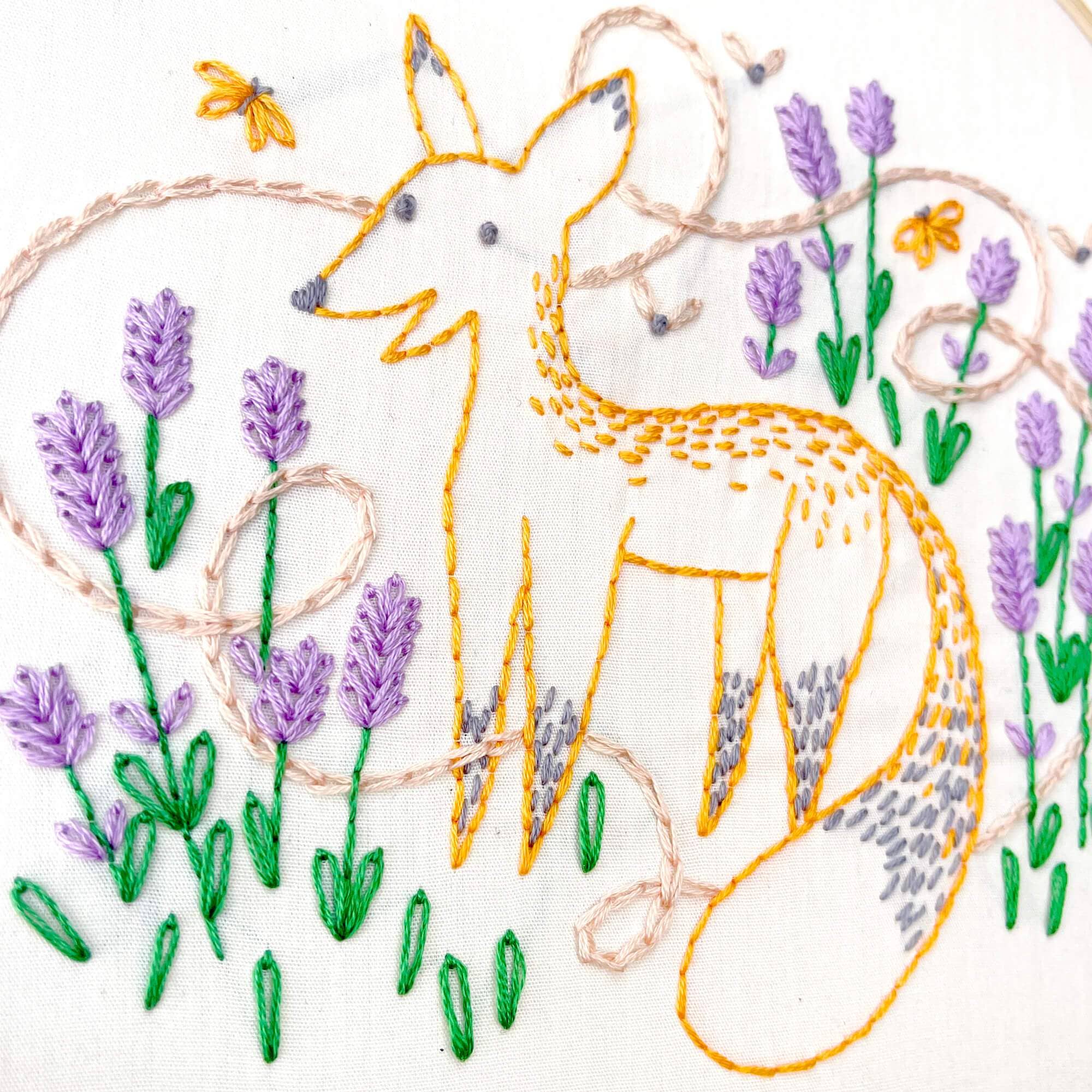 Summer Fox 8" Embroidery Kit - Handcraft Harbor