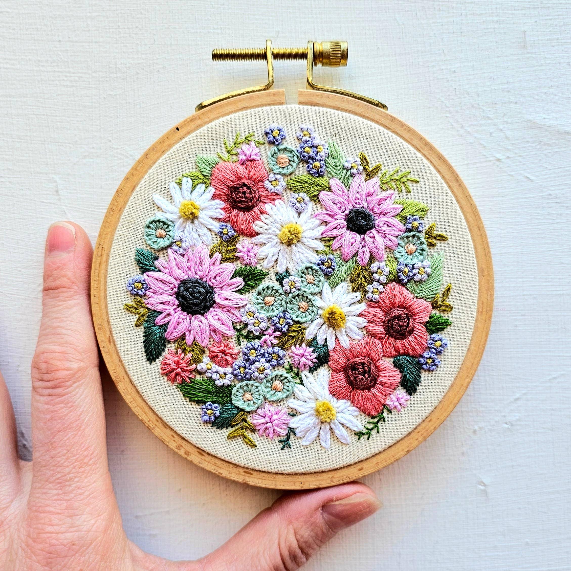 Wildflower Sampler Embroidery Craft Kit - Handcraft Harbor