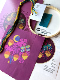 Acorns Embroidery Kit - Handcraft Harbor
