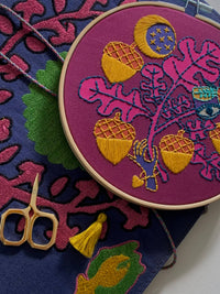 Acorns Embroidery Kit - Handcraft Harbor