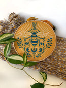 Bee Embroidery Kit - Handcraft Harbor