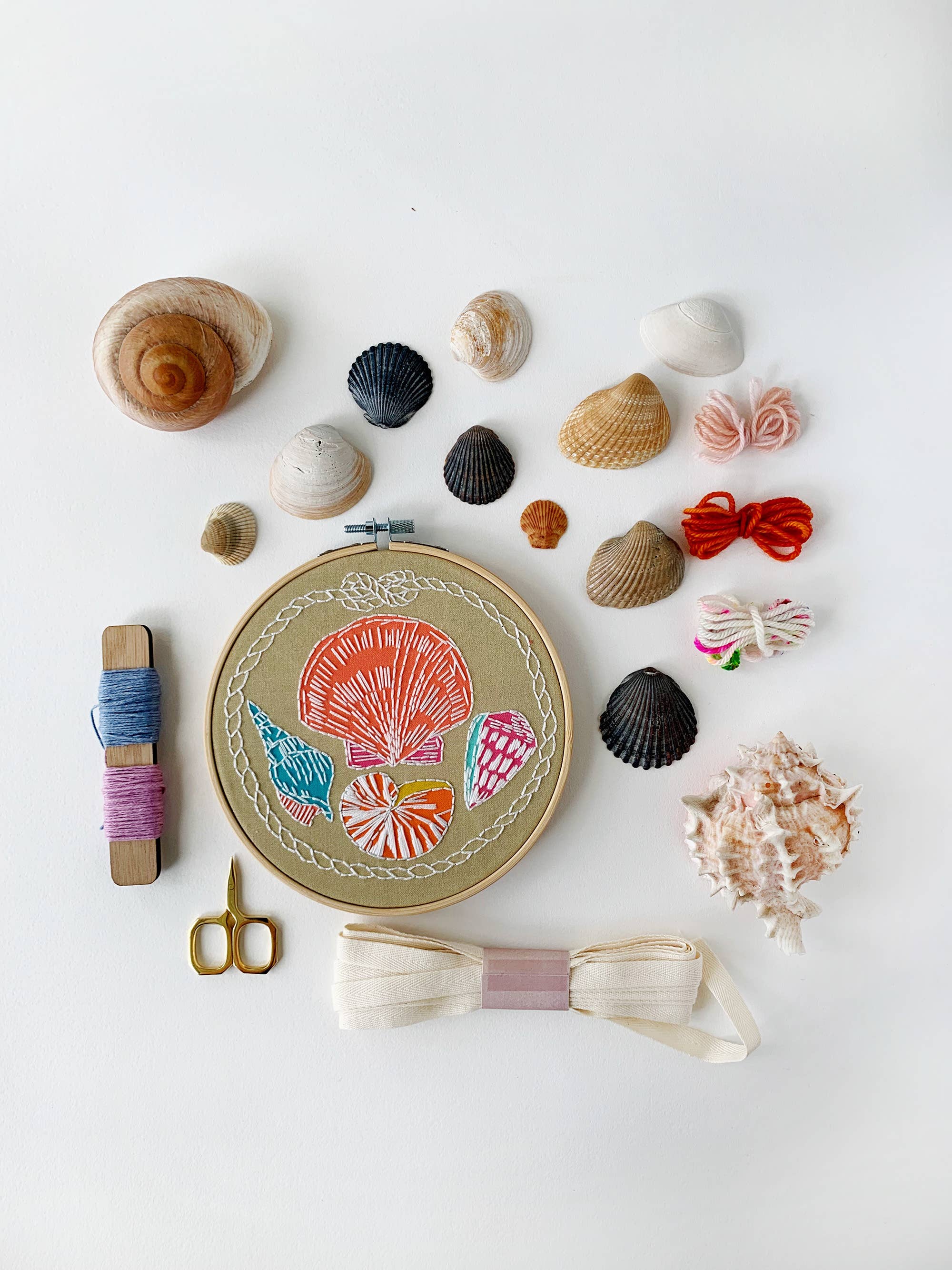 Shells Embroidery Kit - Handcraft Harbor